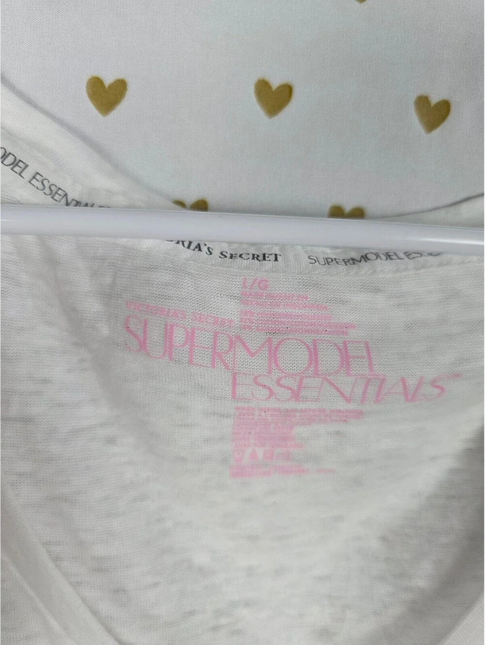 Victoria's Secret Supermodel Essentials Canada Graphic Tee White NWT Large